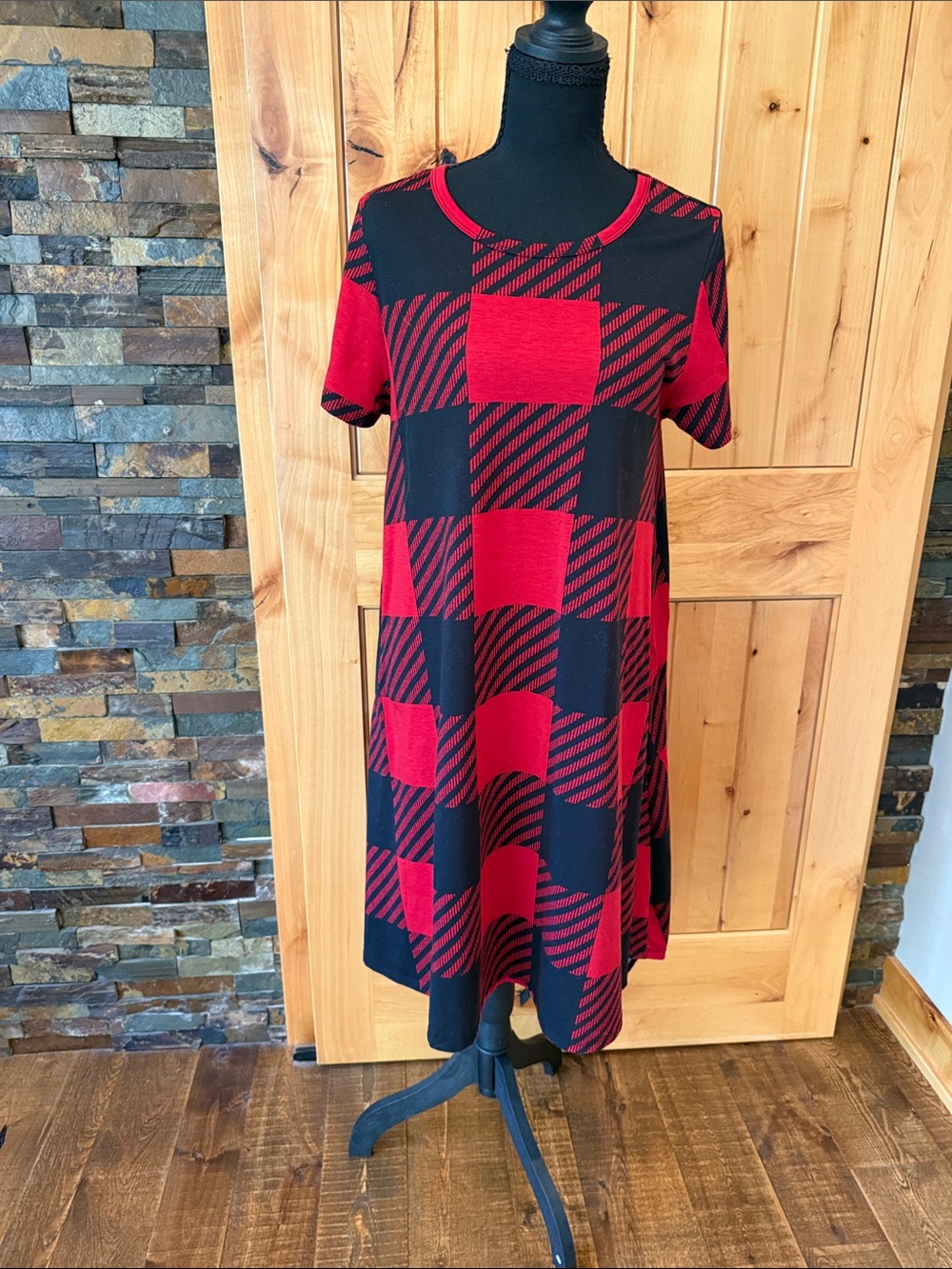 LuLaRoe Red and Black Plaid Short Sleeve Swing Dress